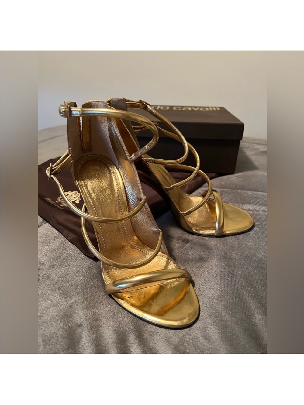 Roberto Cavalli vintage Gold Mirror Leather Strappy‎ Heels Sandals Sz 38/8